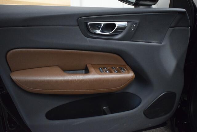 Volvo XC60 2.0 B4 198pk AUT8 Inscription Mild Hybr./ Adapt Cruise/ Leer/ Stoel, Stuur en Voorruit verw./ Camera/