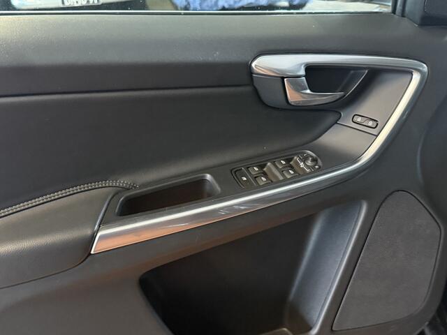 Volvo XC60 2.0 D4 FWD Momentum
