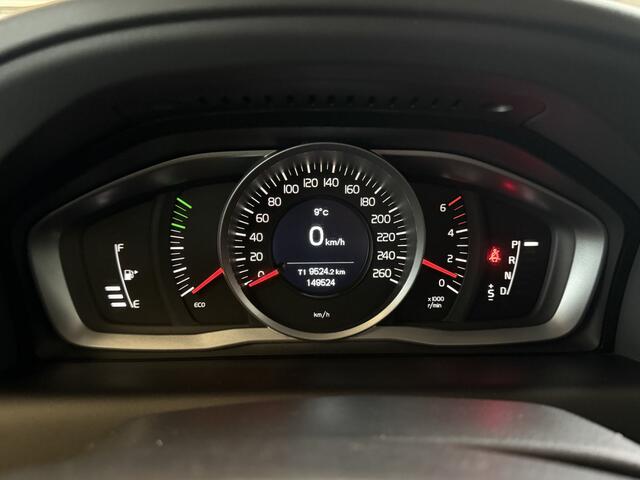 Volvo XC60 2.0 D4 FWD Momentum