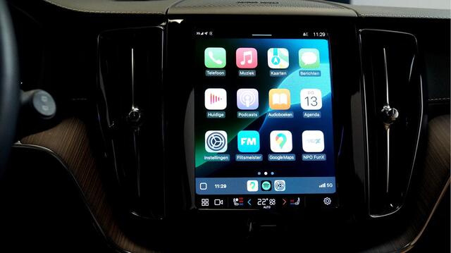 Volvo XC60 2.0 T8 Recharge AWD 287kW/390pk Aut8 Inscription Excl. LUCHTVERING + HARMAN/KARDON + PANORAMADAK + HEAD-UP + ADAPT.CRUISE + BLIS + LANE ASSIST + GOOGLE DASH + STOELVERWARMING&-KOELING + STUURVERWARMING + 360 CAMERA + EL.TREKHAAK + 21" LM-VELGEN!