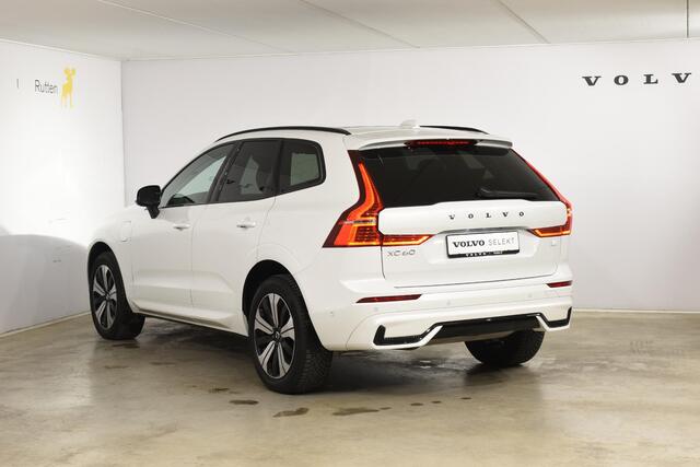 Volvo XC60 T6 350PK Automaat Plug-in hybrid AWD Plus Dark / Adaptive Cruise control / Stoelverwarming v+a / Stuurverwarming / Elektr. achterklep / Panoramadak / Harman Kardon / 360 camera
