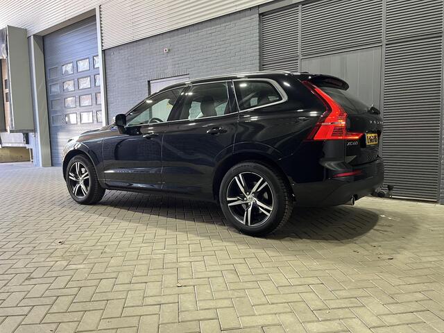 Volvo XC60 2.0 D3 Momentum | Trekhaak | 19 Inch | Apple Carplay | Stoelverwarming | PDC V+A