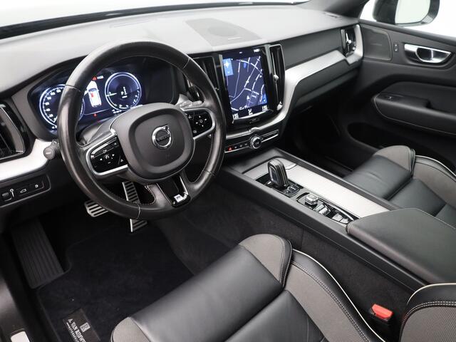 Volvo XC60 2.0 T8 Twin Engine AWD R-Design | PANO | H&K | CAMERA