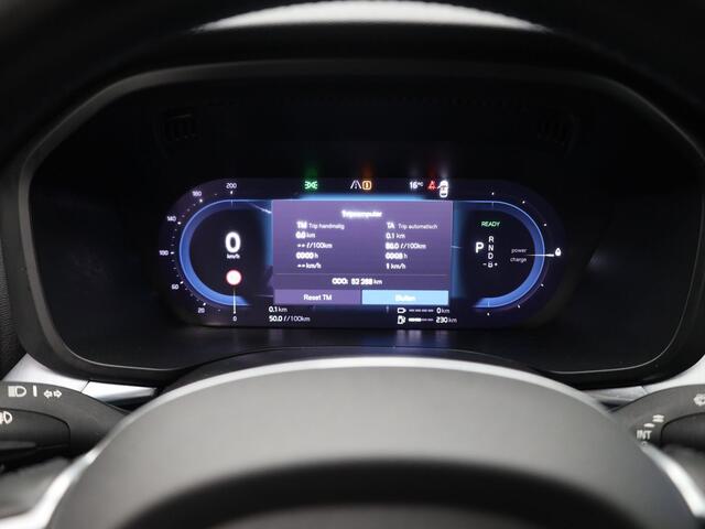 Volvo XC60 2.0 Recharge T6 AWD Business Pro | PANO | CAMERA | KEYLESS | TREKHAAK