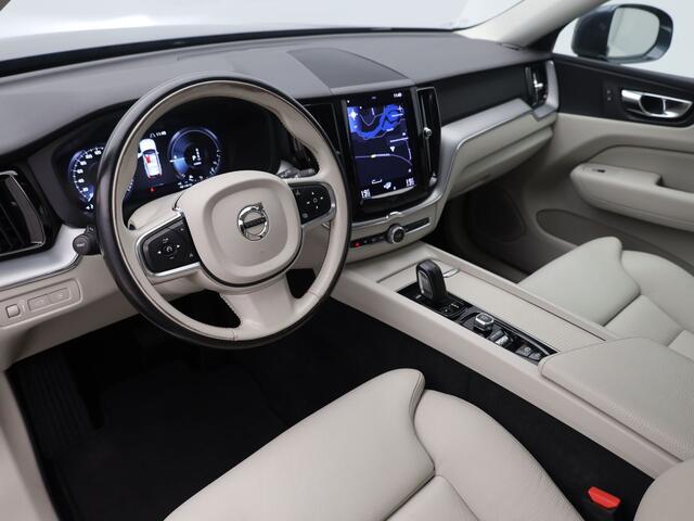 Volvo XC60 2.0 Recharge T6 AWD Business Pro | PANO | CAMERA | KEYLESS | TREKHAAK