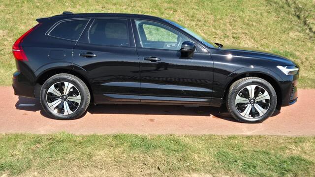 Volvo XC60 2.0 T8 Plug-in hybrid AWD Plus Dark Trekhaak - Ligthing Pack - Privacy glas - Voorruit verwarming
