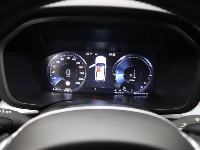Volvo XC60 2.0 Recharge T6 AWD Business Pro | PANO | 360° | HUD | H&K | STOEL- EN STUURVERW. | TREKHAAK