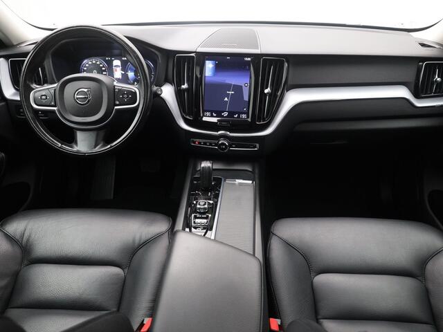 Volvo XC60 2.0 Recharge T6 AWD Business Pro | PANO | 360° | HUD | H&K | STOEL- EN STUURVERW. | TREKHAAK