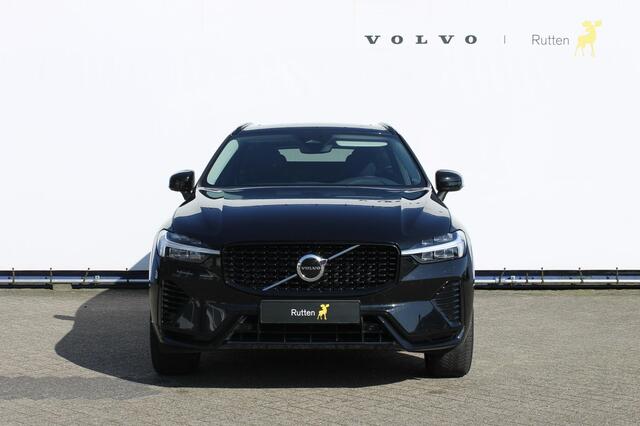 Volvo XC60 T6 350PK Long Range Dark Plus Dark Panoramisch schuif-kanteldak / Semi elektrisch wegklapbare trekhaak / Lederen bekleding / 19" lichtmetalen velgen / Adaptieve Cruise Control