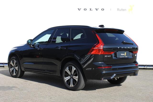 Volvo XC60 T6 350PK Long Range Dark Plus Dark Panoramisch schuif-kanteldak / Semi elektrisch wegklapbare trekhaak / Lederen bekleding / 19" lichtmetalen velgen / Adaptieve Cruise Control