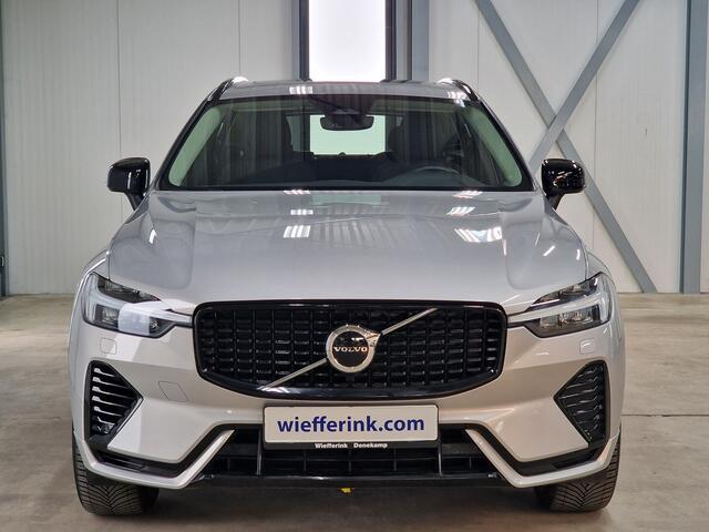 Volvo XC60 2.0 T6 Plug-in hybrid AWD Plus Dark 350pk | Elek. panodak | Elektrische stoelen met geheugen |