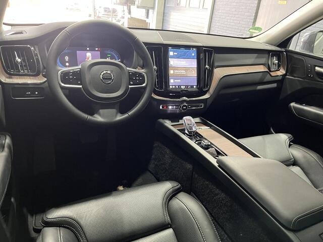 Volvo XC60 T8 Plug-in hybrid Plus Bright | Luchtvering | 360 Camera | Panoramadak | ACC | Harman/Kardon | Ventilatie | 21 Inch