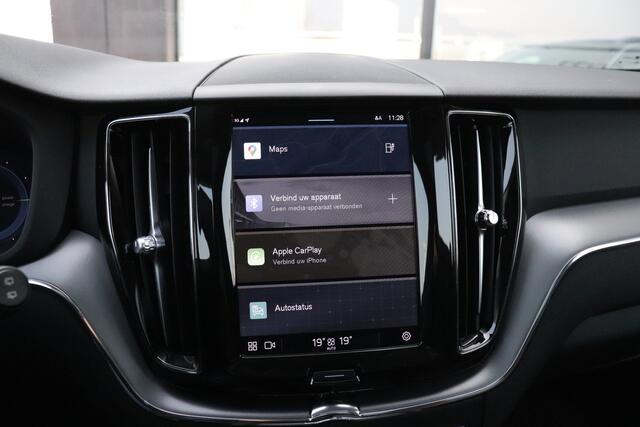Volvo XC60 2.0 T6 Plug-in hybrid AWD Core Bright | LEDER | PANO | VIRTUAL COCKPIT | NAVI | CRUISE |