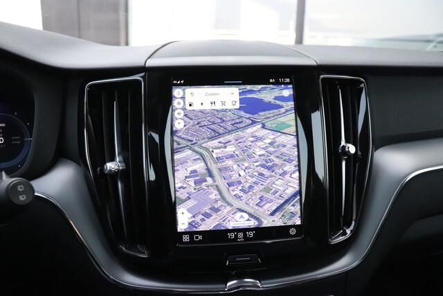 Volvo XC60 2.0 T6 Plug-in hybrid AWD Core Bright | LEDER | PANO | VIRTUAL COCKPIT | NAVI | CRUISE |