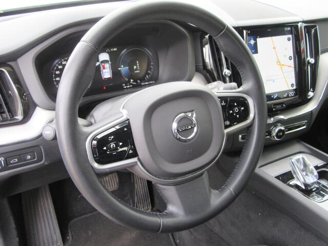 Volvo XC60 2.0 T8 Twin Engine AWD Inscription, Pano dak,leder (occasion)