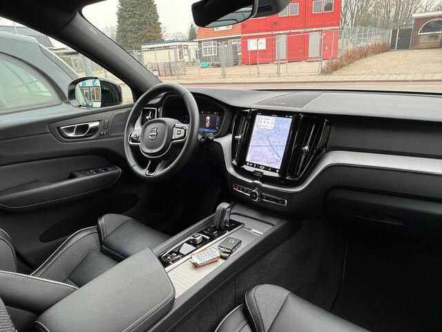 Volvo XC60 2.0 B4 R-Design