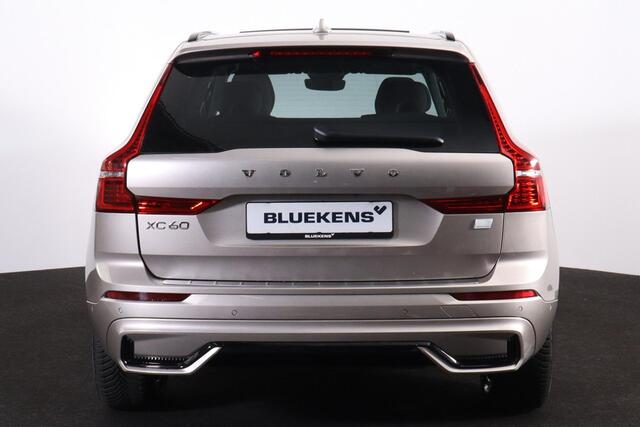 Volvo XC60 T6 Recharge AWD Plus Dark - LONG RANGE - Panorama/schuifdak - IntelliSafe Assist & Surround - 360º Camera - Harman/Kardon audio - Adaptieve LED koplampen - Verwarmde voorstoelen, stuur & achterbank - Parkeersensoren voor & achter - Elektr. bedienb. voorst
