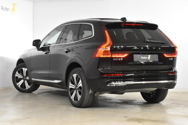 Volvo XC60 T6 350PK Automaat Plug-in hybrid AWD Essential Edition Bright / Driver Assist / Climate pack / Donker getint glas