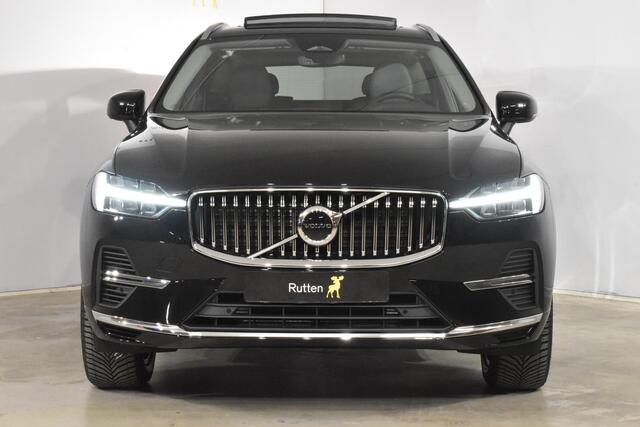 Volvo XC60 T6 350PK Automaat Plug-in hybrid AWD Essential Edition Bright / Driver Assist / Climate pack / Donker getint glas