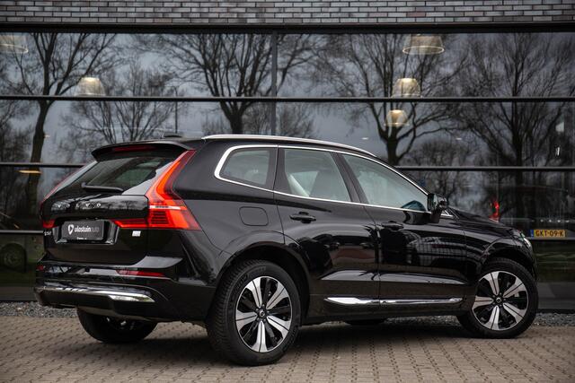 Volvo XC60 2.0 T6 Plug-in hybrid AWD Plus Bright , Pano dak, Adap. cruise,
