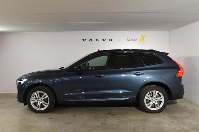 Volvo XC60 T6 350PK Automaat Plug-in hybrid AWD Plus Dark / Adaptive Cruise control / Stoelverwarming v+a / Stuurverwarming / Elektr. achterklep / Panoramadak / Harman Kardon / 360 camera