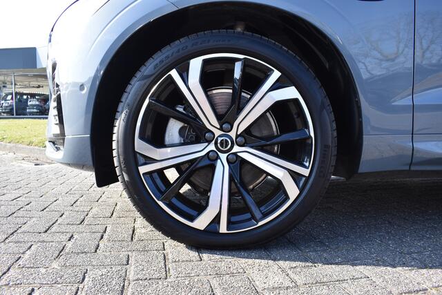 Volvo XC60 T8 455pk AWD Ultimate Dark / 21'' / Head-Up / H&K Audio / Panoramadak / Full-LED / 360 Camera / Getint glas / Dubbel glas /