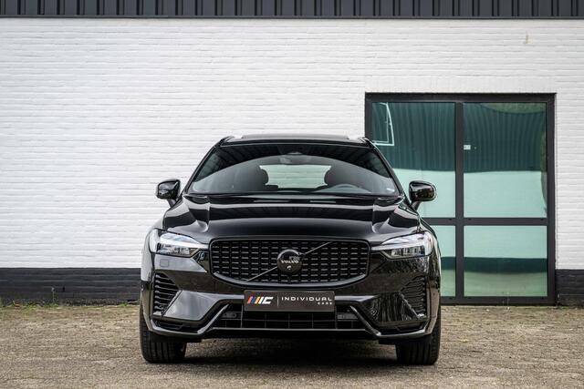 Volvo XC60 2.0 T6 AWD 398pk Black Edition Luchtvering Nappa
