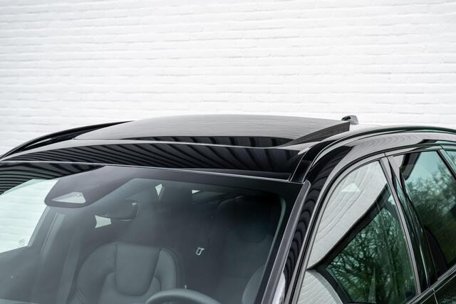 Volvo XC60 2.0 T6 AWD 398pk Black Edition Luchtvering Nappa