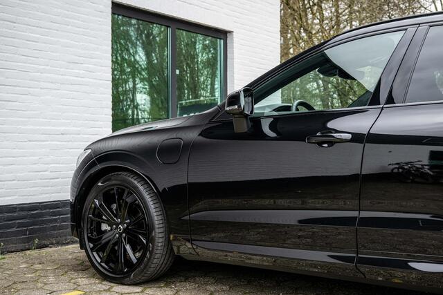 Volvo XC60 2.0 T6 AWD 398pk Black Edition Luchtvering Nappa