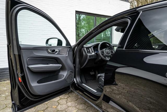 Volvo XC60 2.0 T6 AWD 398pk Black Edition Luchtvering Nappa