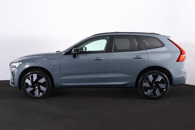 Volvo XC60 T8 Recharge AWD Plus Dark - LONG RANGE - Panorama/schuifdak - IntelliSafe Assist & Surround - 360º Camera - Verwarmde voorstoelen & stuur - Parkeersensoren voor & achter - Elektr. bedienb. voorstoelen met geheugen - Draadloze tel. lader - Extra getint gla