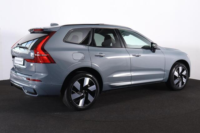 Volvo XC60 T8 Recharge AWD Plus Dark - LONG RANGE - Panorama/schuifdak - IntelliSafe Assist & Surround - 360º Camera - Verwarmde voorstoelen & stuur - Parkeersensoren voor & achter - Elektr. bedienb. voorstoelen met geheugen - Draadloze tel. lader - Extra getint gla