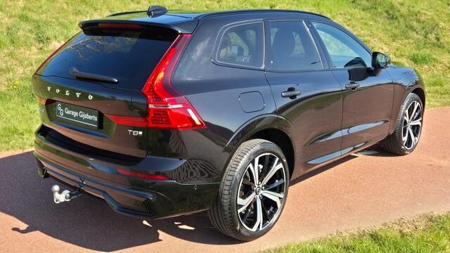 Volvo XC60 2.0 T8 PHEV AWD Ultra Dark Bowers Wilkins Audio - Luchtvering - Trekhaak - 360 Camera - Privacy en geluidsisolerend glas - 21 Inch Velgen - Alarm - Massage functie voorstoelen - Stoel ventilatie