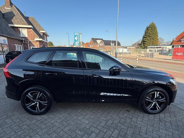 Volvo XC60 2.0 B4 R-Design