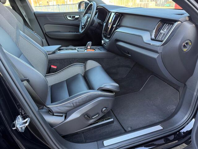 Volvo XC60 2.0 B4 R-Design