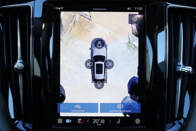 Volvo XC60 T6 Recharge AWD Plus Dark - LONG RANGE - Panorama/schuifdak - IntelliSafe Assist & Surround - 360º Camera - Harman/Kardon audio - Adaptieve LED koplampen - Verwarmde voorstoelen, stuur & achterbank - Parkeersensoren voor & achter - Elektr. bedienb. voorst