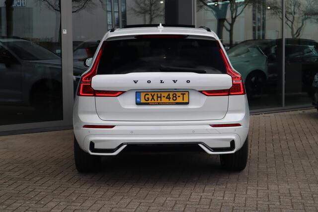 Volvo XC60 2.0 T6 Plug-in hybrid AWD Ultimate Dark | LONG RANGE | Schuif-/ kanteldak| Harman Kardon audiosysteem| Head- up display| 21'' Black Edition wielen| Extra getint glas achter|