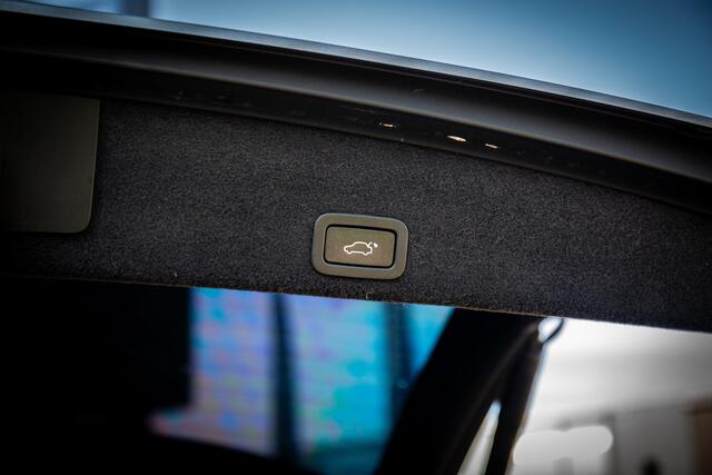Volvo XC60 2.0 D4 R-design 190PK Grijs kenteken , Adap. cruise, Standkachel, Achteruitrijcamera,