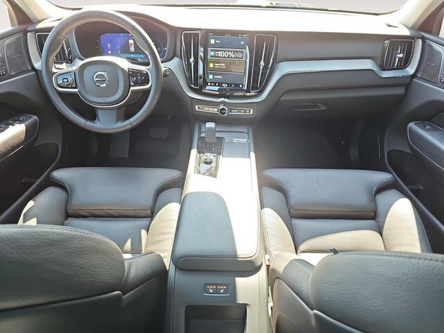 Volvo XC60 2.0 T6 Plug-in hybrid AWD Plus Dark | Trekhaak | Harman/Kardon Audio | Extra getint glas | 360 graden camera |