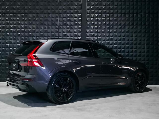 Volvo XC60 2.0 T6 AWD Ultimate Dark | Luchtver. | Pano | H&K | HUD | Trekhaak |