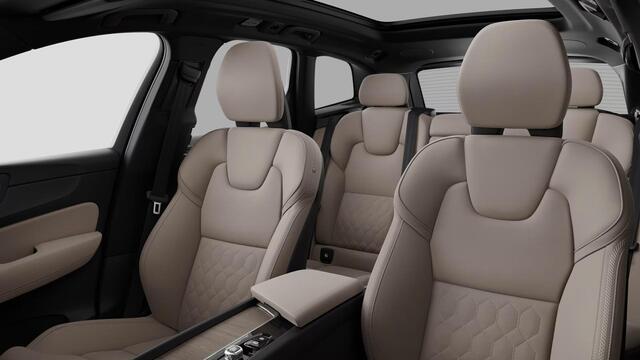 Volvo XC60 T6 AWD 350 pk Plug-in hybrid Plus Dark | Luchtvering | 22" | Head up display| Panoramadak |