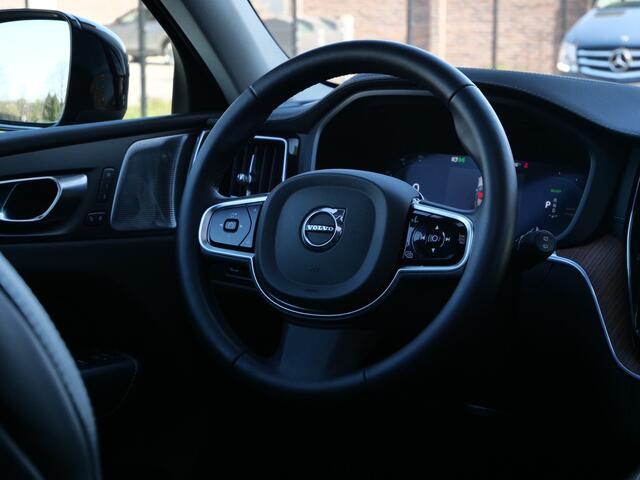 Volvo XC60 2.0 T6 PHEV 350pk AWD Ultimate Dark AUTOMAAT Bowers/Wilkin Sound / Panoramadak / HUD