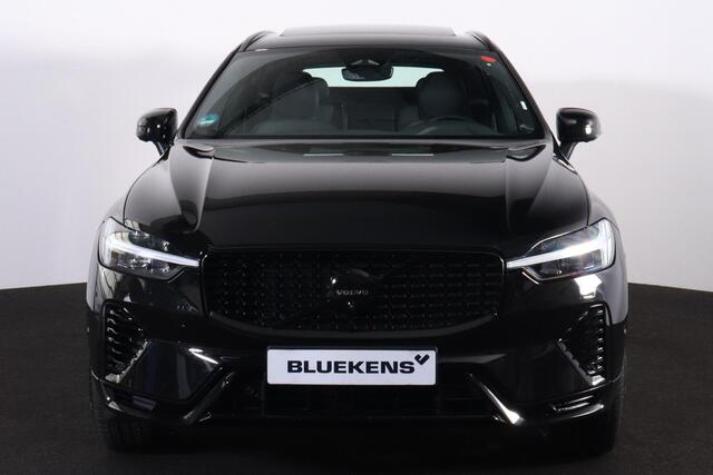Volvo XC60 T6 Recharge AWD Plus Black Edition - LONG RANGE - Panorama/schuifdak - IntelliSafe Assist & Surround - 360º Camera - Harman/Kardon audio - Adaptieve LED koplampen - Verwarmde voorstoelen, stuur & achterbank - Parkeersensoren voor & achter - Elektr. bedien