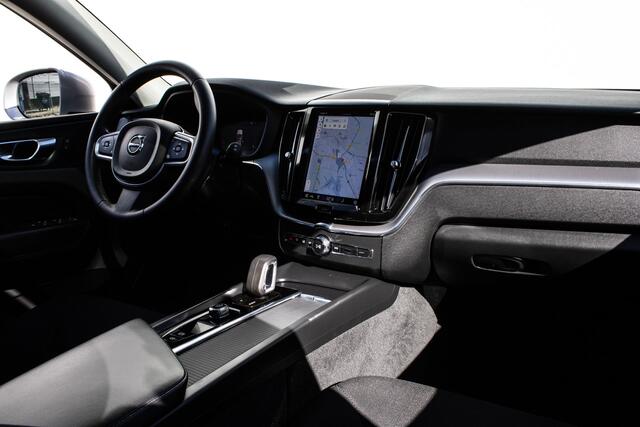 Volvo XC60 2.0 T6 Plug-in hybrid AWD Inscription Expression Panoramadak/ Caplay/ Stuur-stoelverwarming/ Full led/ Adapt. cruise/ Verw. voorruit