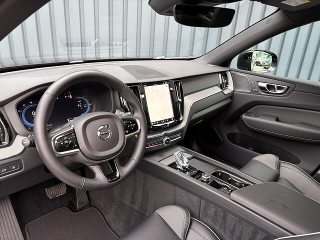 Volvo XC60 2.0 T6 Plug-in hybrid AWD Plus Black Edition | 360 Camera | Harman/Kardon | Trekhaak | Panodak | 21'' | Long Range | Prijs Rijklaar!!