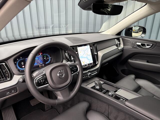 Volvo XC60 2.0 T6 Plug-in hybrid AWD Plus Dark | 360 Camera | Harman/Kardon | Trekhaak | Panodak | Long Range | Prijs Rijklaar!!