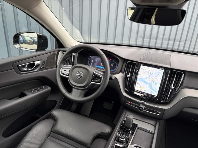 Volvo XC60 2.0 T6 Plug-in hybrid AWD Plus Dark | 360 Camera | Harman/Kardon | Trekhaak | Panodak | Long Range | Prijs Rijklaar!!