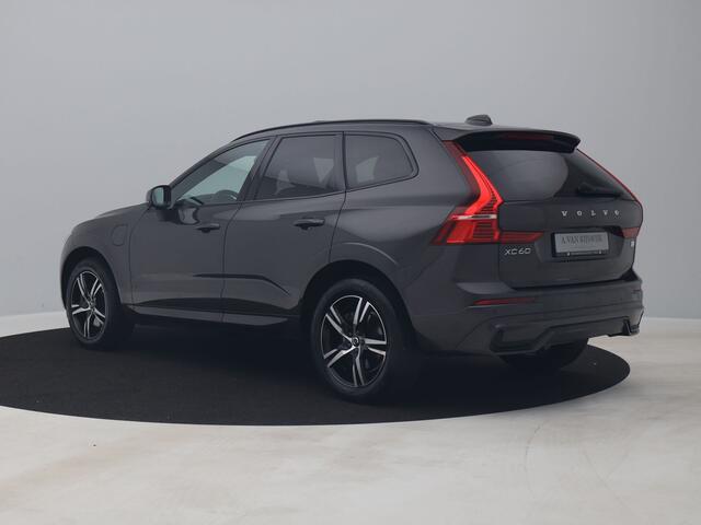 Volvo XC60 2.0 T6 Plug-in hybrid AWD R-Design | PANO | ADAPTIVE | STOEL- EN STUURVERW.