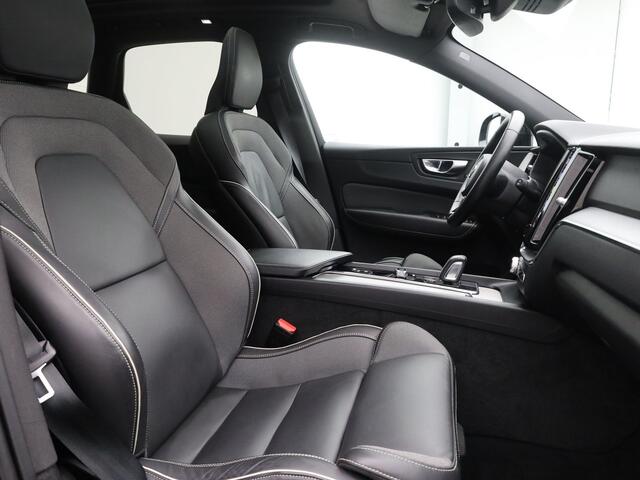 Volvo XC60 2.0 T6 Plug-in hybrid AWD R-Design | PANO | ADAPTIVE | STOEL- EN STUURVERW.