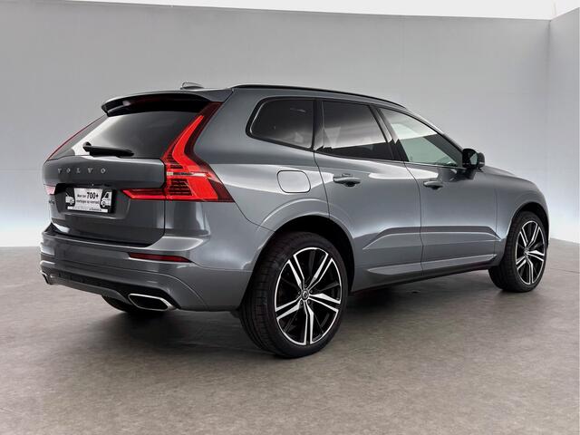 Volvo XC60 T8 Twin Engine 341PK AWD R-Design Luchtvering Pano LED 360Camera Trekhaak Stoel-Stuur verwarming Carplay Virtual Head-up Display Clima Cruise Navi PDC Memory-seat 21''LMV